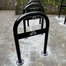 monteur stationnement vélo
